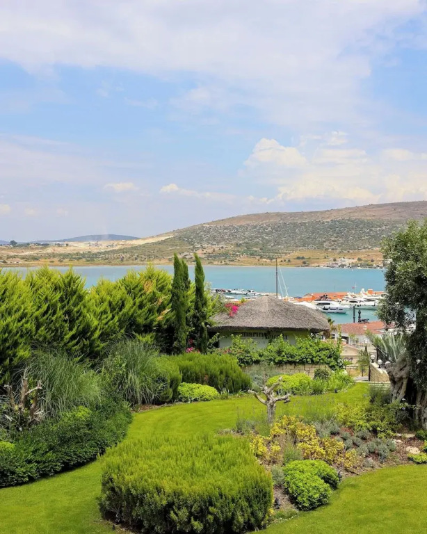 Marin Alaçatı Hotel