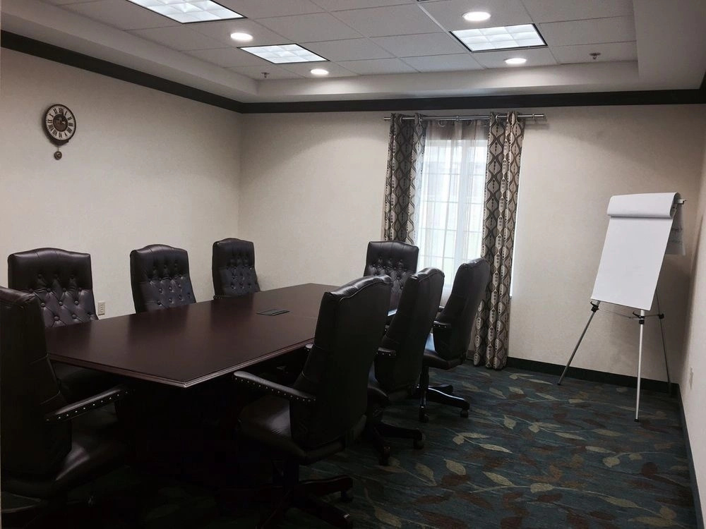 Candlewood Suites Youngstown W I 80 Niles Area By Ihg