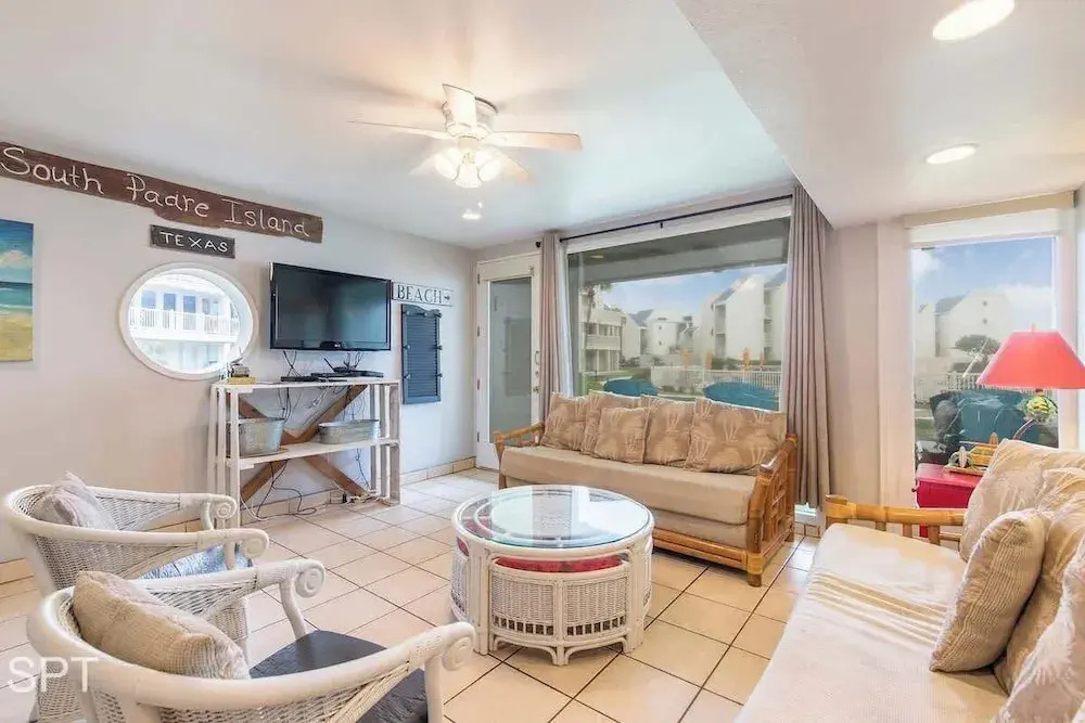 Bahia Mar 418