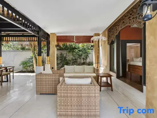 Pat-Mase B8 Tropical 3BR Villa Private Pool in Jimbaran - A Luxury Private Villa By Balinest Villas