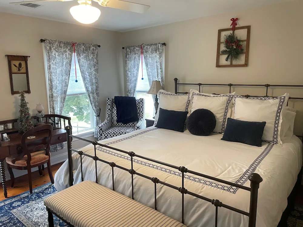 The Farmhouse Bed and Breakfast