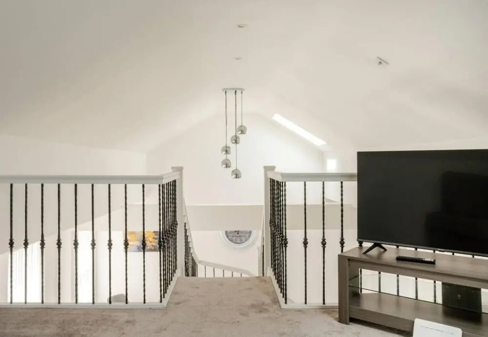 Brand New Luxury Self Contained Flat