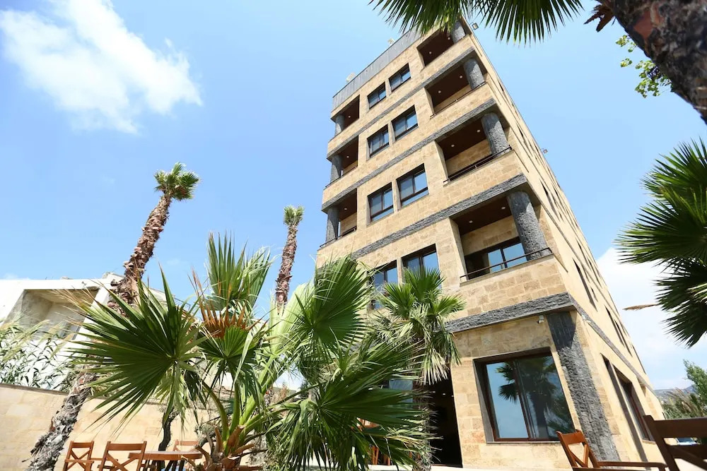 Sea View Hotel