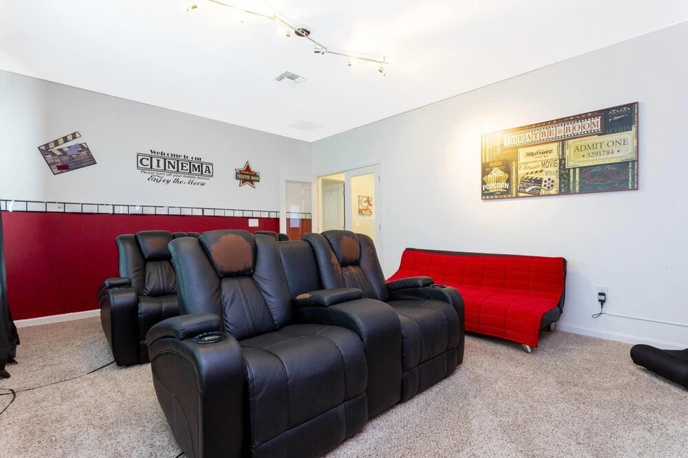 Stunning 6 Bd w Pool Close to Disney Sonoma 2682