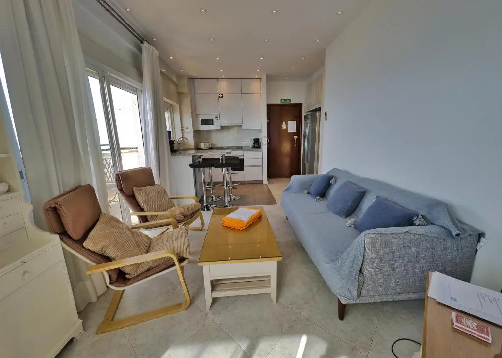 Apartment 317 Skol
