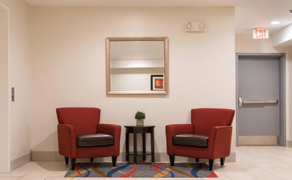 Holiday Inn Express Hartford-Newington by IHG