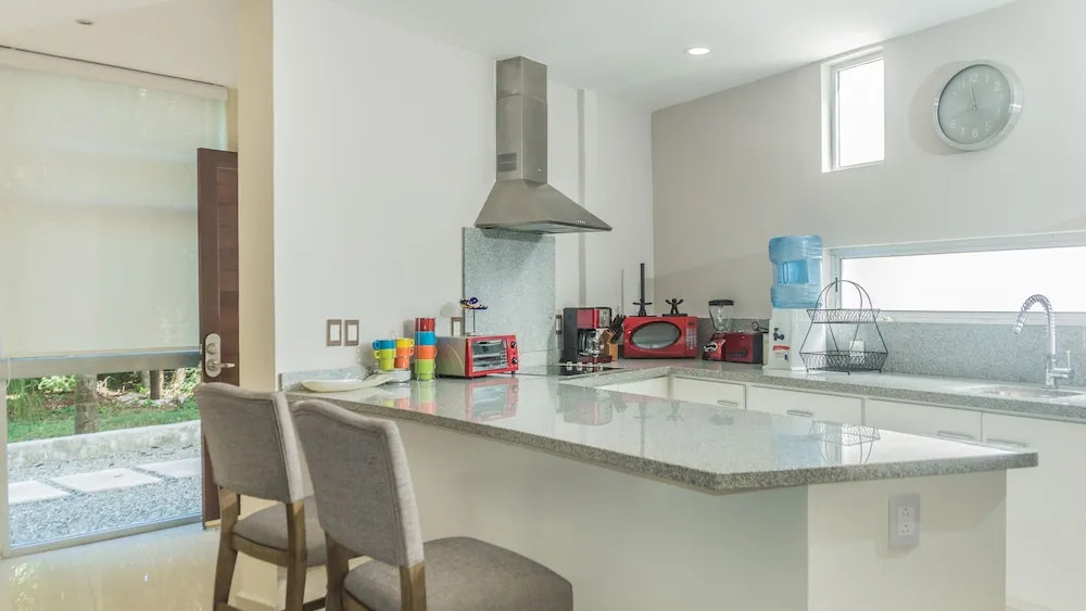 Azul 101 by Riviera Rentals