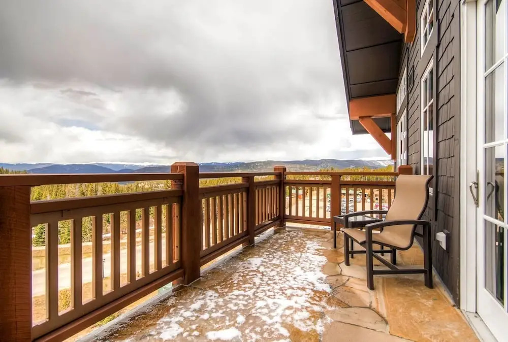 Luxury 3 Bedroom Ski in, Ski out  One Ski Hill Residence Located at the Base of Peak 8 with Hot Tub Access