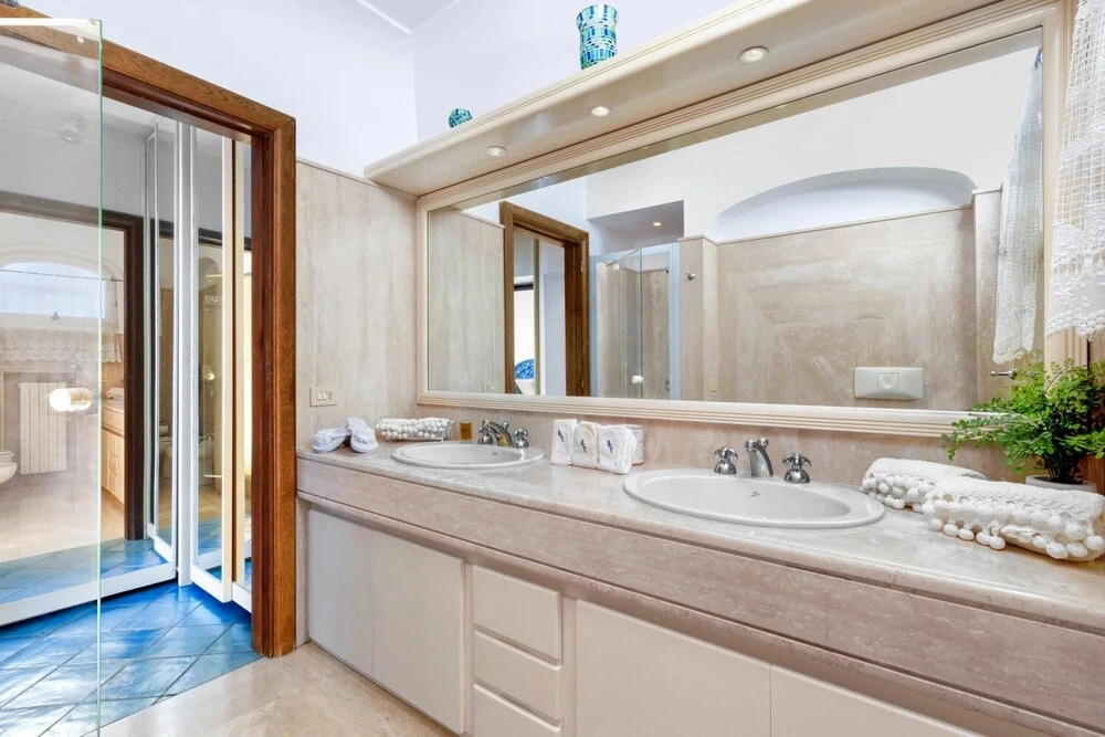 YourHome - Villa Mia