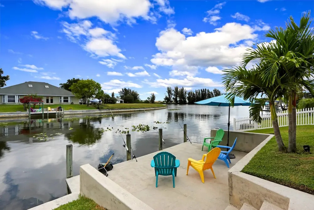 Sunny Banks - Freshwater Haven