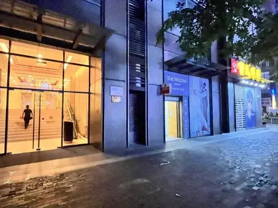 Yinyi Global Center, Rixin Street 95#, Haishu District, Ningbo, Zhejiang, China