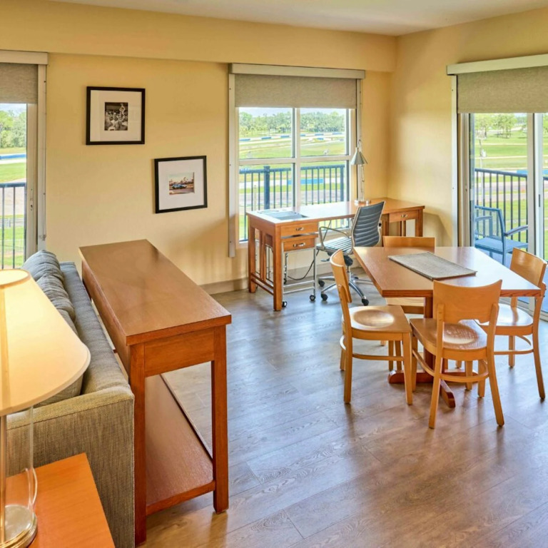 SEVEN Sebring Raceway Hotel
