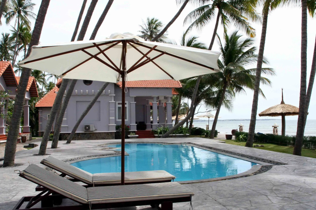 Muine Century Beach Resort & Spa
