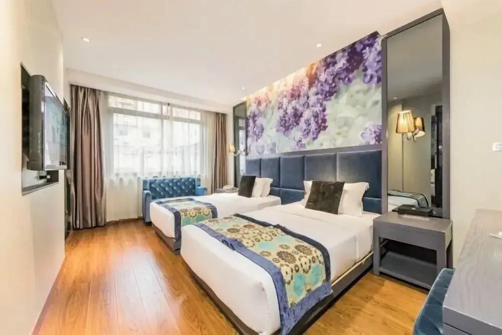 Bainian Shangting Boutique Hotel