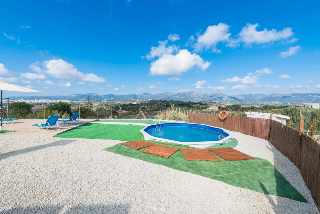 SON GUAL - Apartment with private pool in Inca. Free WiFi