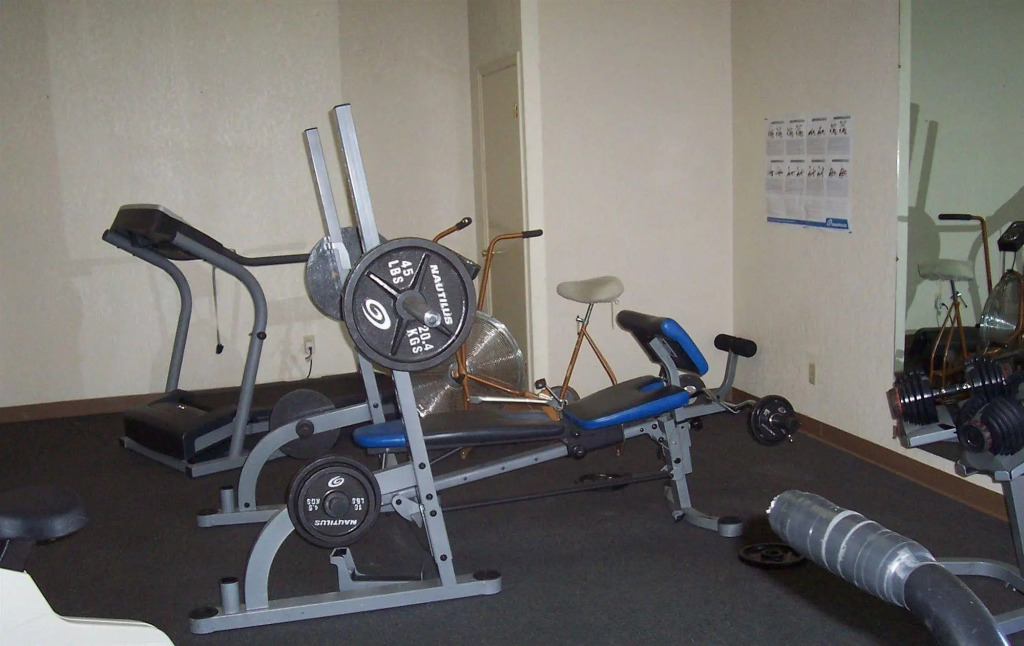 Brunner's Inn And Suites