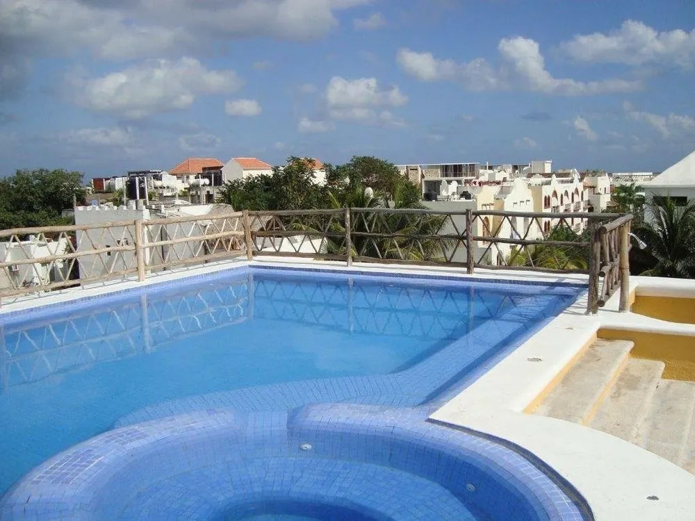 Las Palmas Condominios