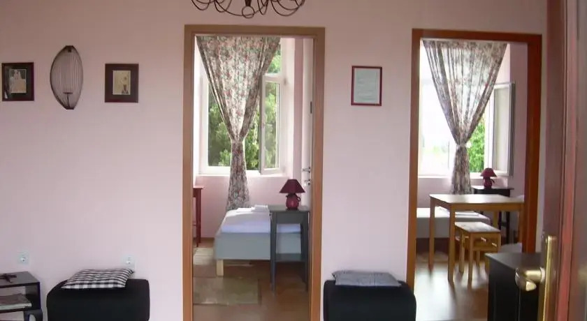 Phara Hostel