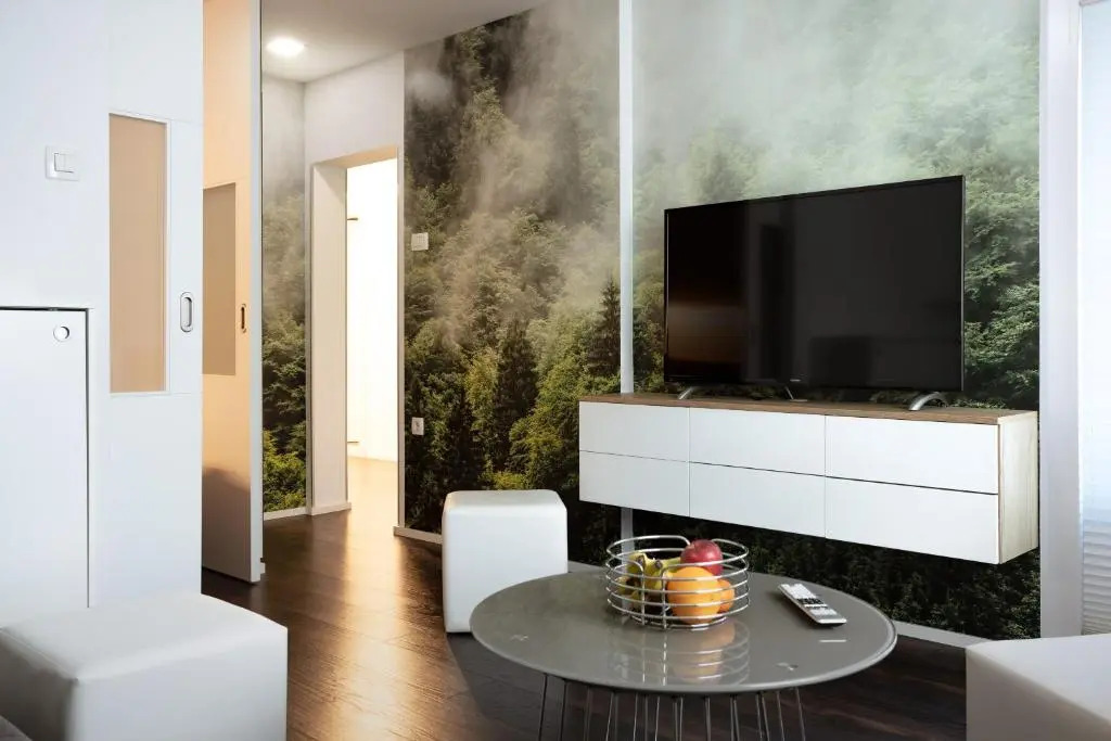 Elegant 1-bedroom apartment near hill forest
