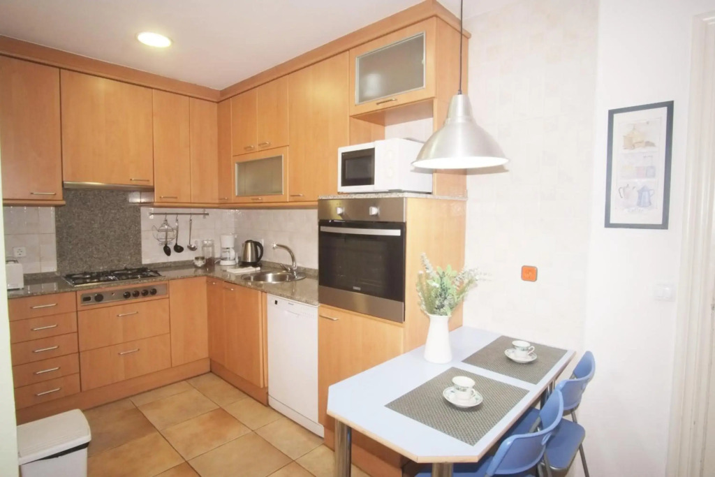 Lovely Apartment at Park Güell