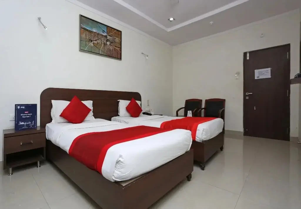 Hotel G7 By OYO Rooms