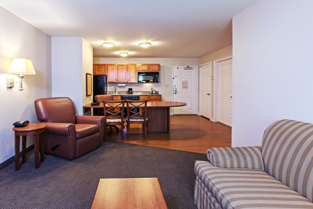 Candlewood Suites Pearland by IHG