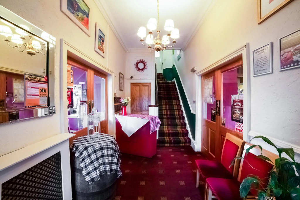 OYO Glenpark Hotel, Ayr Central