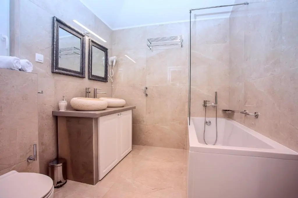 Villa Porto Mimice, 40sqm Heated Private Pool, 4 bedrooms, Sauna, Gym, Billiard