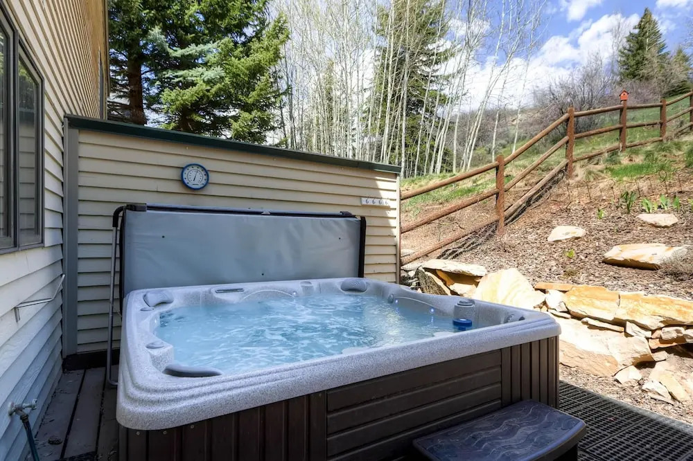 537 Deer Valley Drive by Park City Lodging