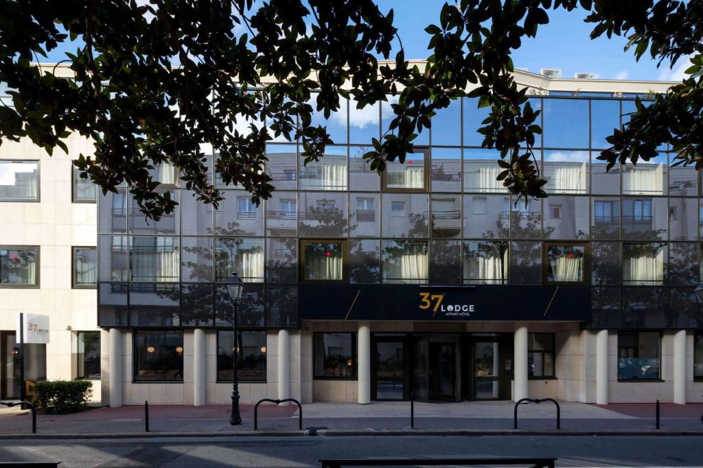 Aparthotel 37 Lodge Courbevoie Paris La Défense
