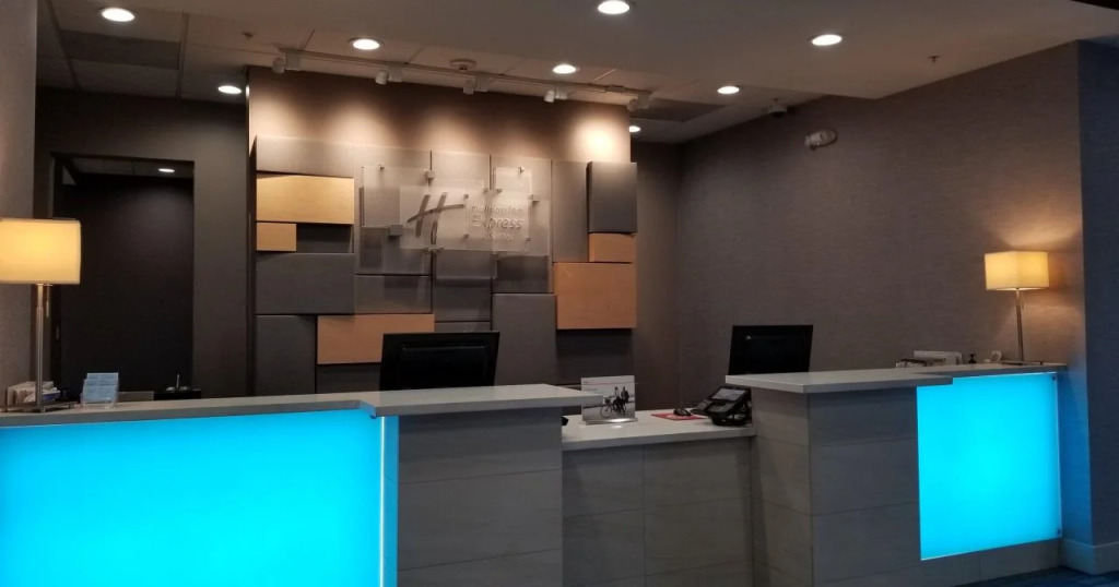 Holiday Inn Express Ontario by IHG