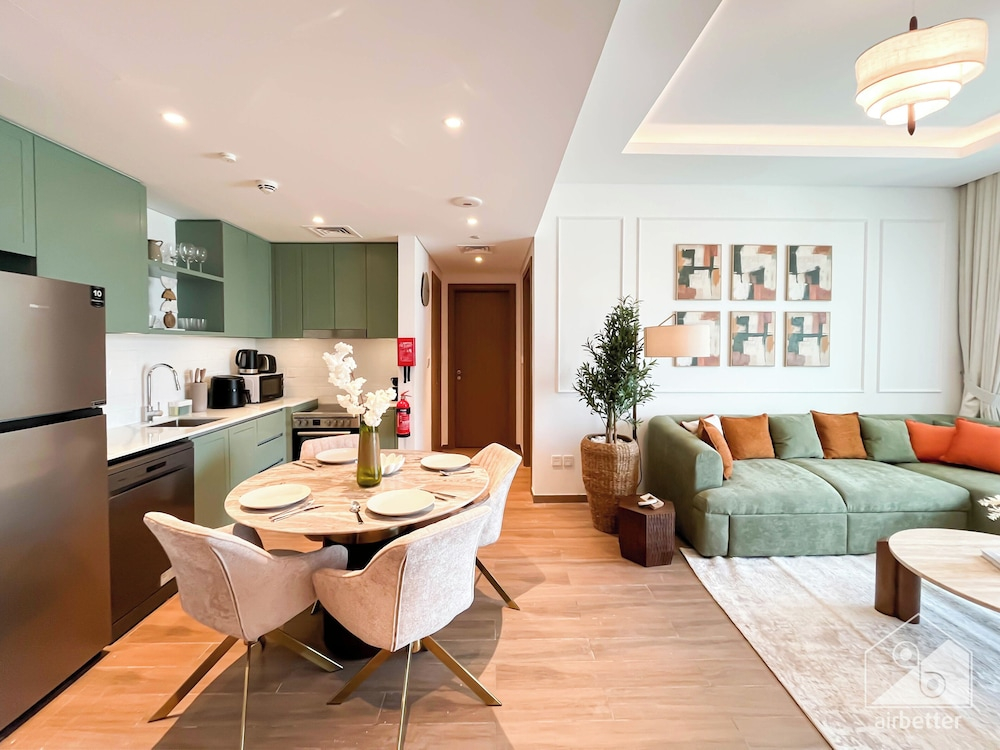 Chic & Cozy 1BR in Heart of City Walk