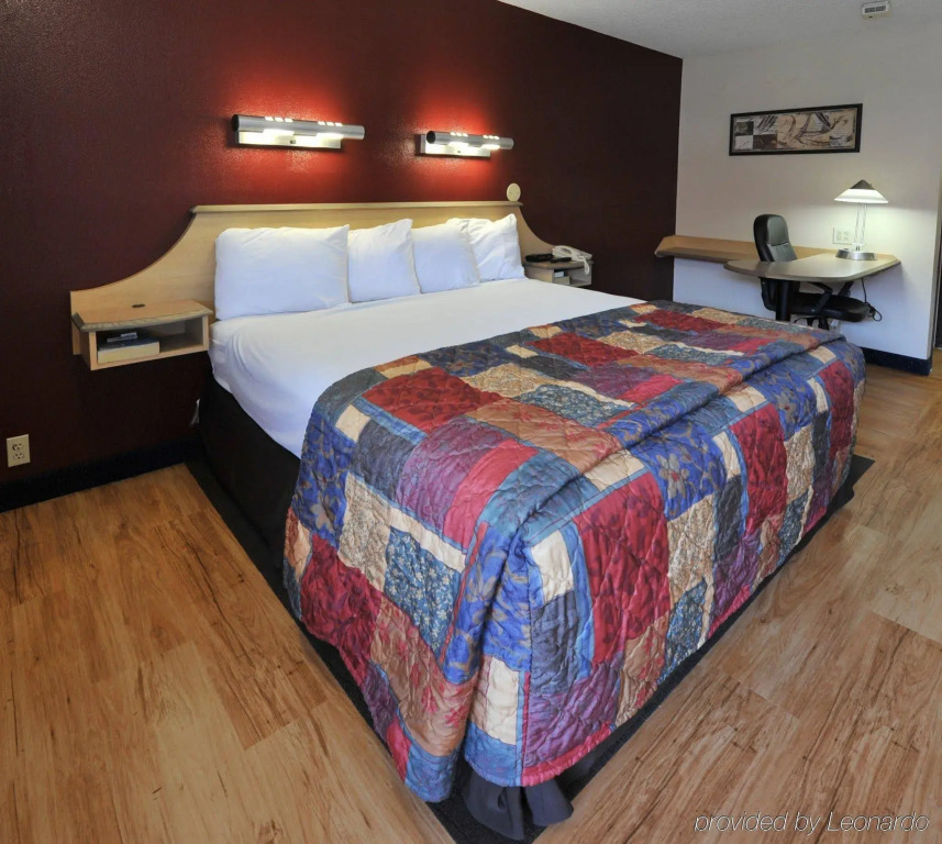 Red Roof Inn Columbus - Grove City