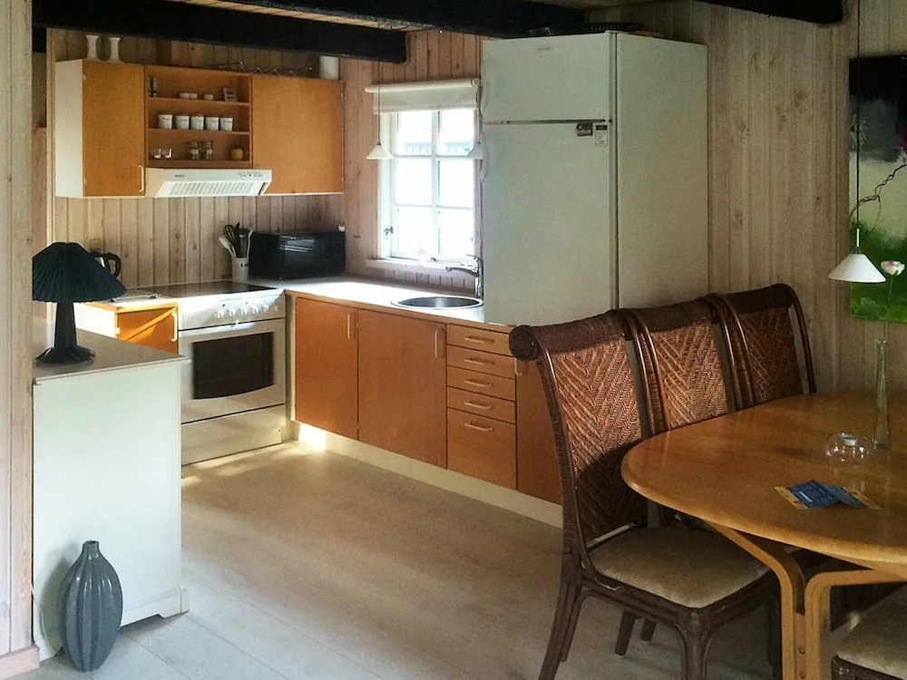 Cozy Holiday Home in Hals near Sea