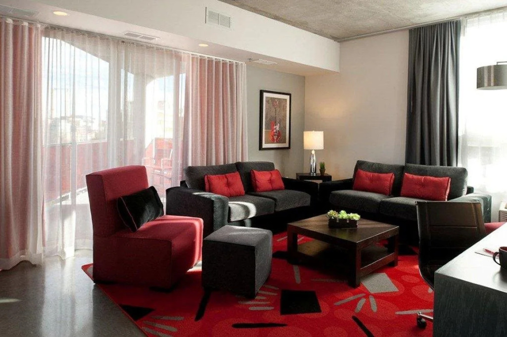 HotelRED