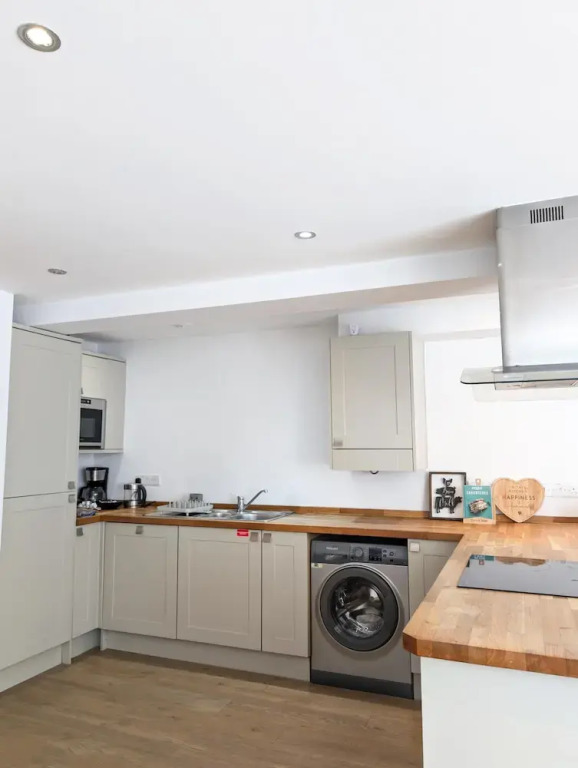 Newquay Escape/10 min to Beach/patio/parking