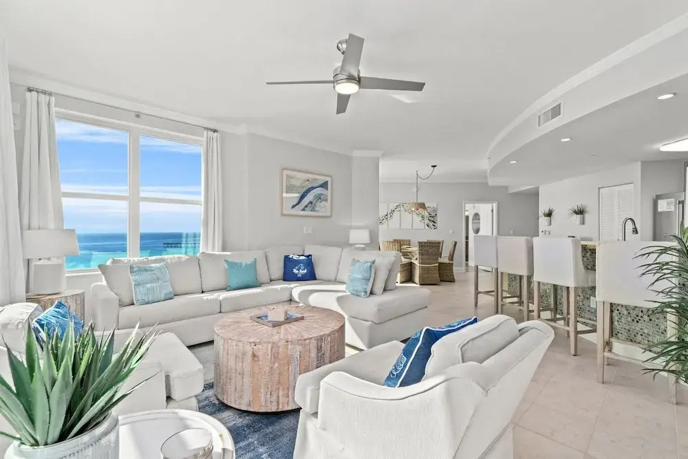 Luxury Beachfront Condo w/ 2 Balconies! Sleeps 8! Walk to Pier Park!