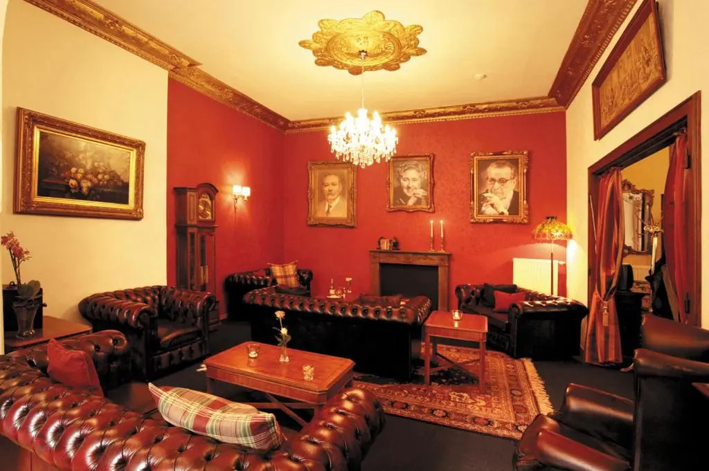 EIFELkrimihotel