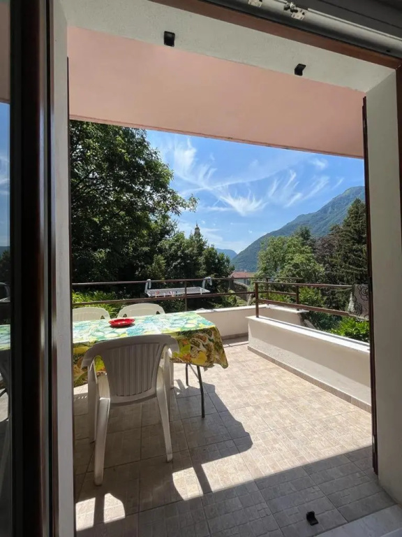 Giardino sul lago, La Vigna