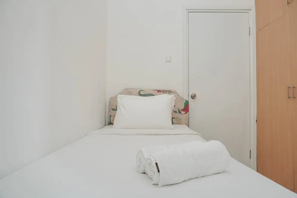 Fully Furnished with Comfortable 2BR Grand Palace Kemayoran Apartment