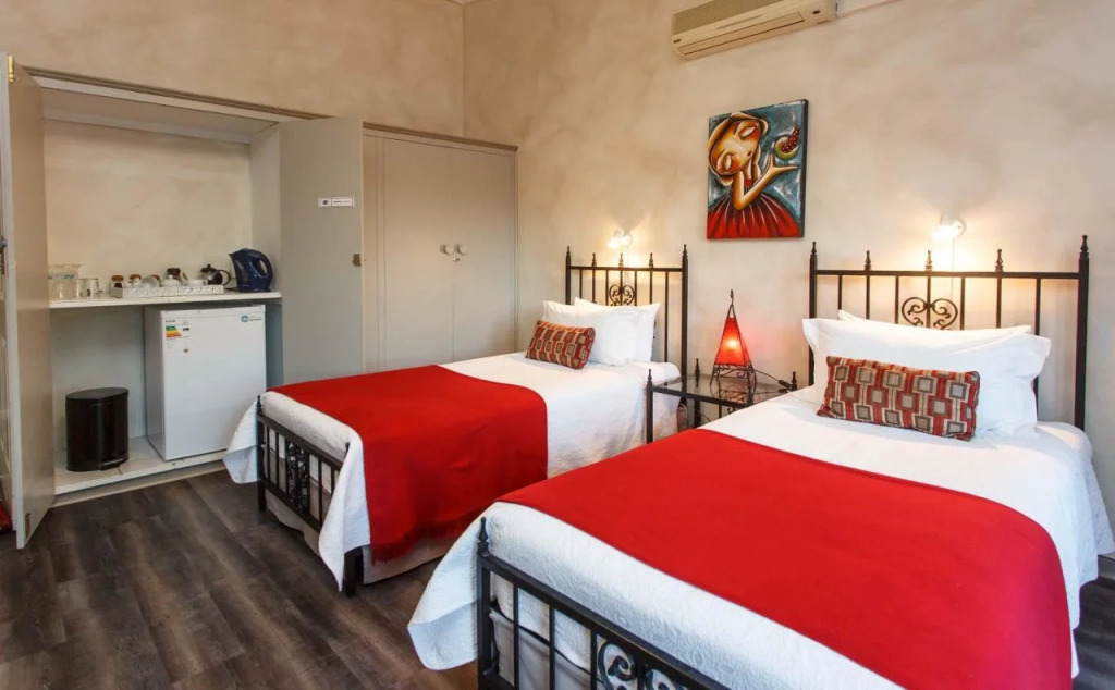 Miles B&B Guest House