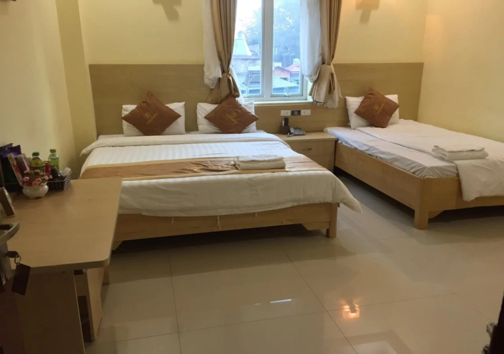 Long Giang Hotel