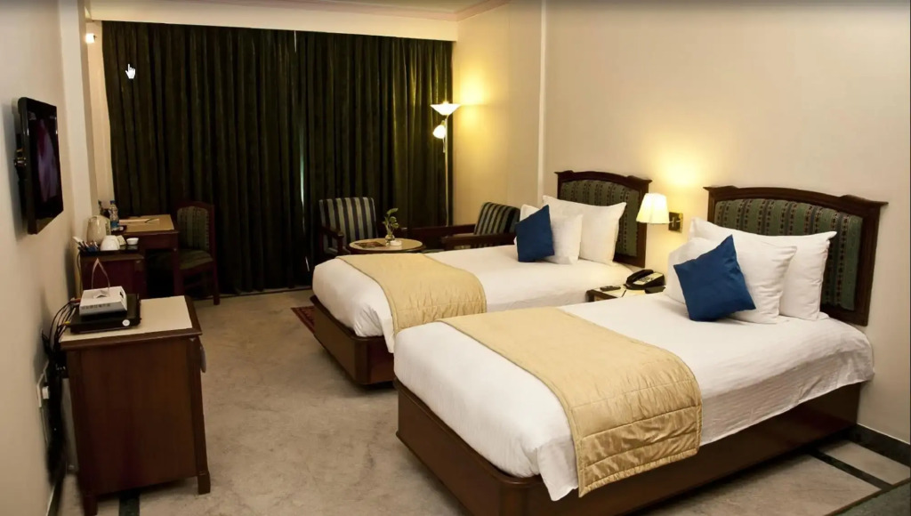 Radha Regent, Chennai