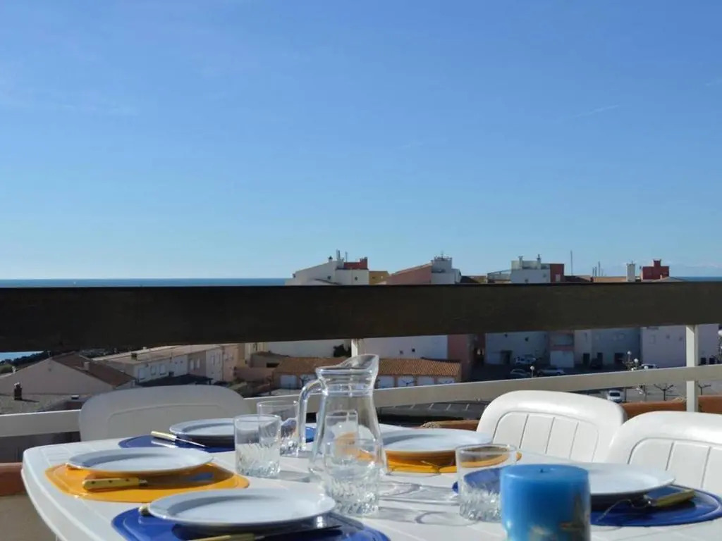 Appartement Cap d'Agde, 3 pièces, 6 personnes - FR-1-249-38