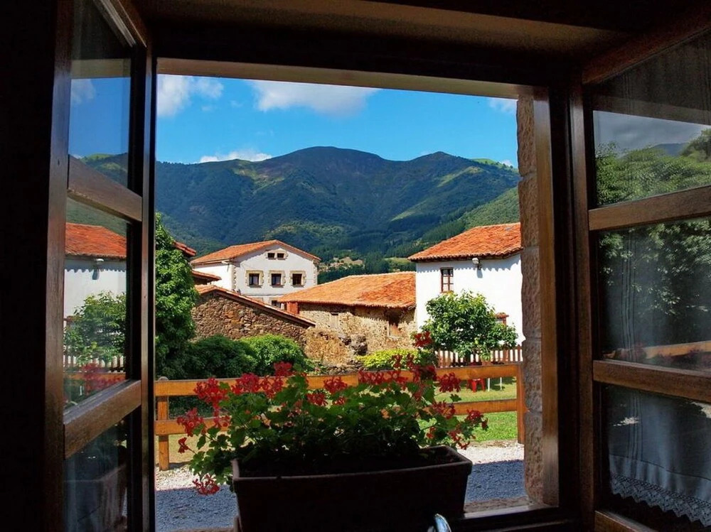 Viviendas rurales Los Llares