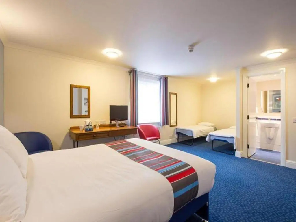Travelodge Perth A9
