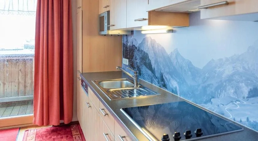 Haus Rothorn