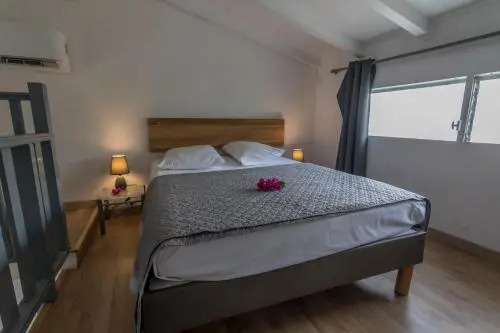 Superbe studio en duplex, vue sur mer et piscine