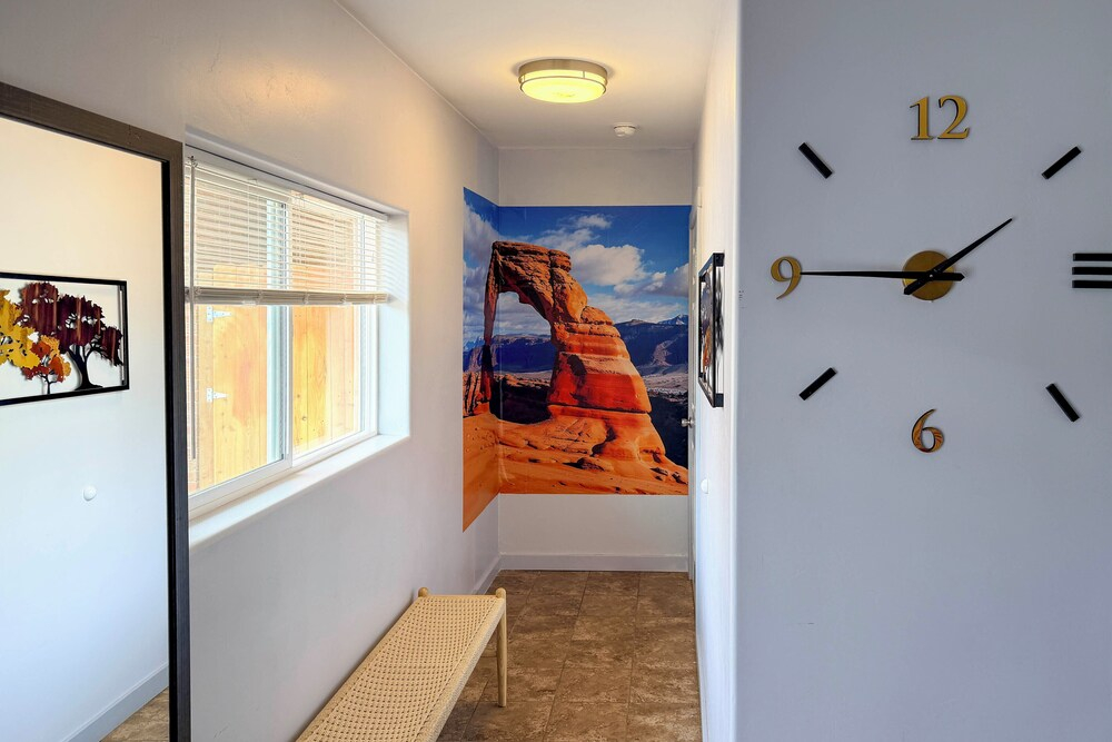 6 Mi to Arches Nat'l Park! Dtwn Moab Home w/ Yard