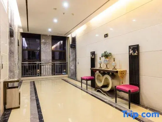 LUX CABINS Zunzhong Hote
